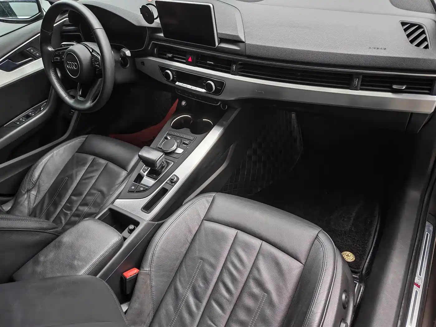 Audi A4L 2019 40 TFSI Fashion (China V) фото 8