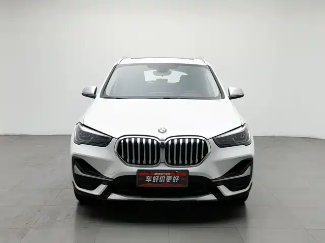BMW X1 2021 Facelift sDrive20Li Premium — фото 3