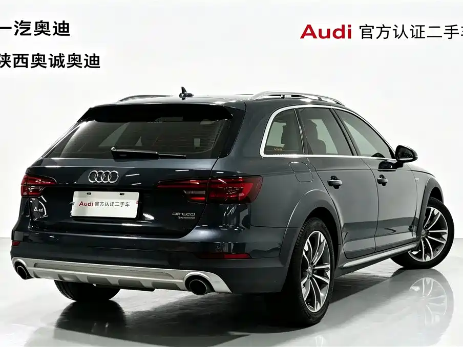 Фото 4 - Audi A4 (Import)
