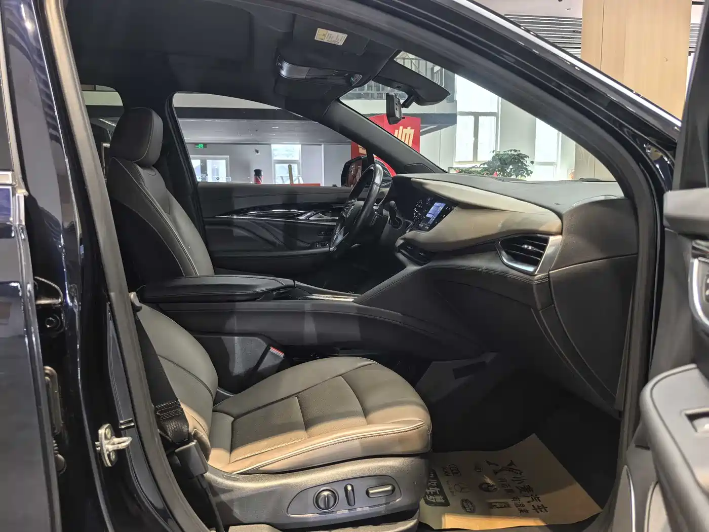 Buick Enclave 2022 652T 4WD Exclusive Flagship 7-Seater фото 9