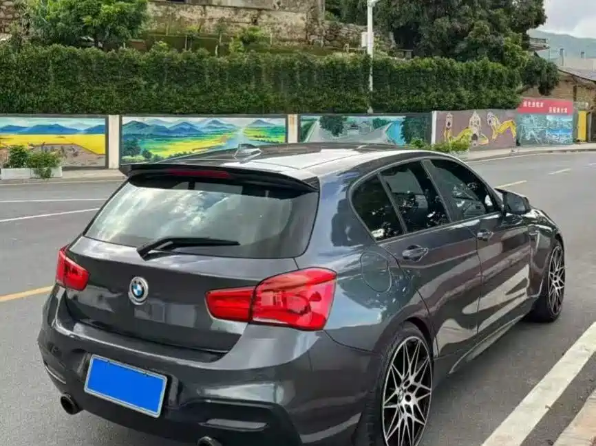BMW 1 Series (Import) 2012 118i Sport фото 6