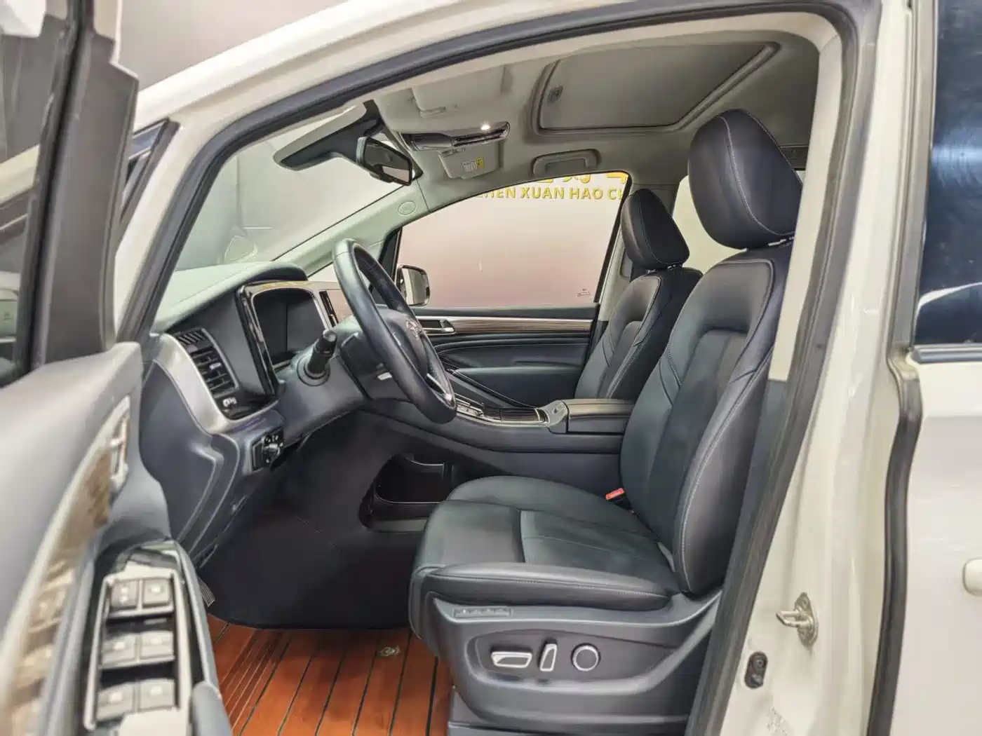 GAC Trumpchi Trumpchi M8 2021 Master Series 390T Ultimate Edition фото 5