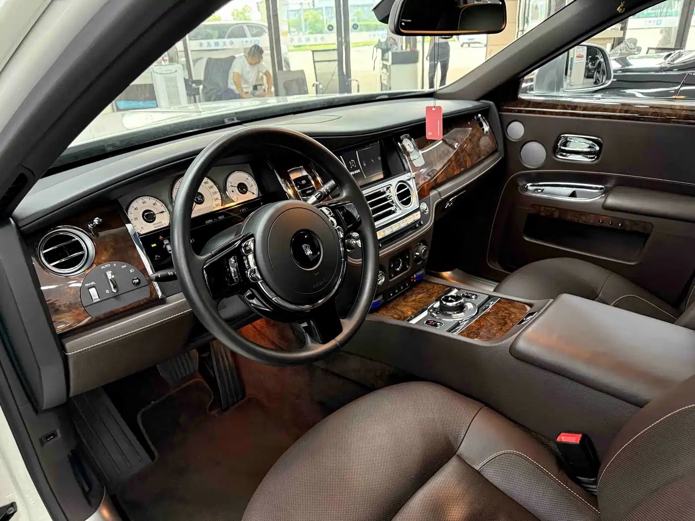Rolls-Royce Ghost 2012 2010 Model 6.6T Standard