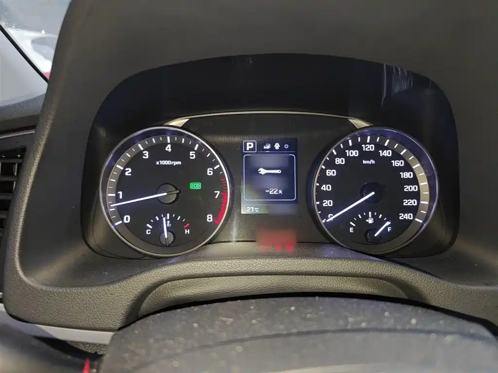 Hyundai Elantra 2016 Model 1.6L Automatic Smart Elite фото 4