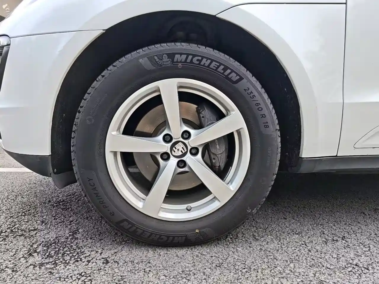 Porsche Macan 2016 Macan 2.0T фото 34
