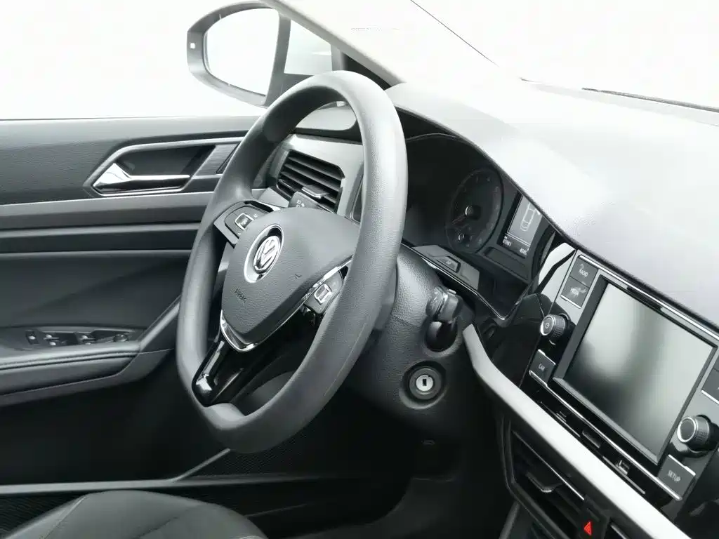 Фото 22 - Volkswagen Lavida