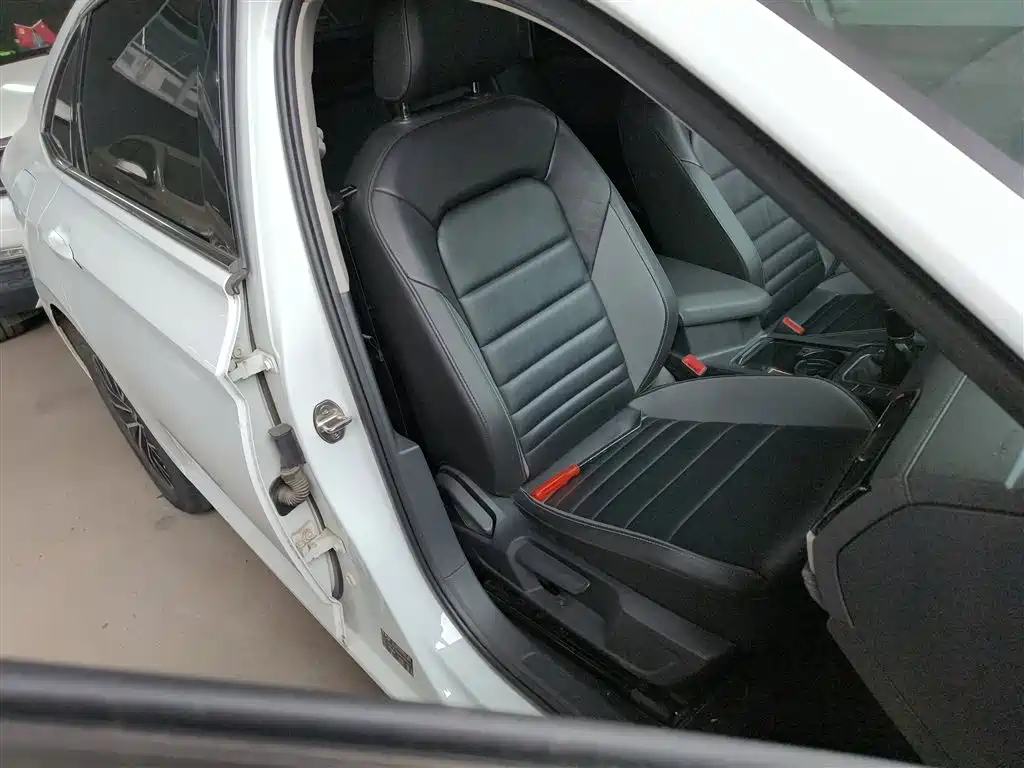 Volkswagen Sagitar 2019 200TSI Manual Comfort Edition China VI фото 25