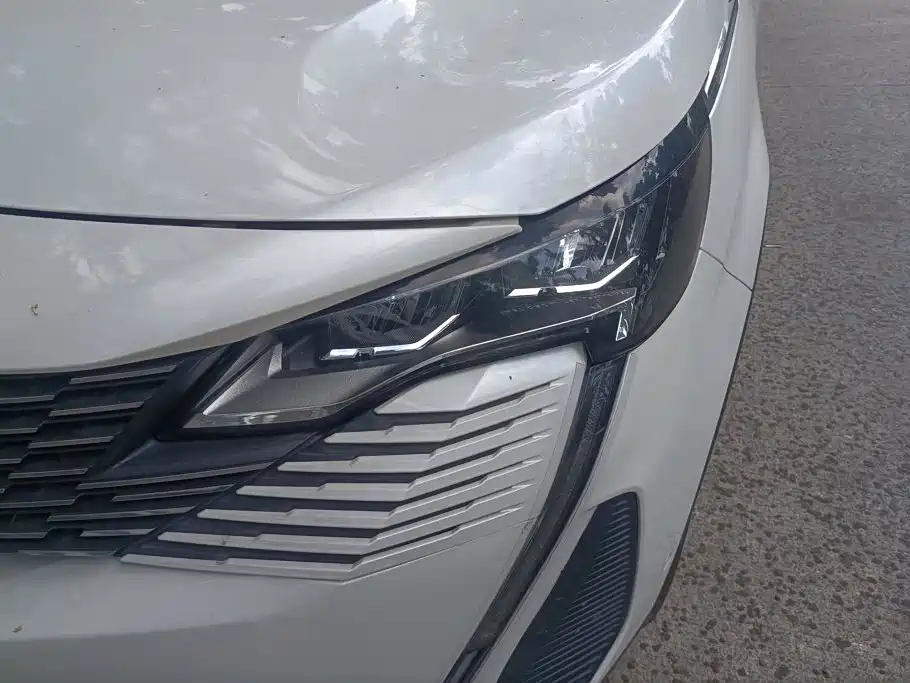 Фото 5 - Peugeot 4008