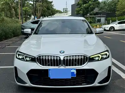 BMW 3