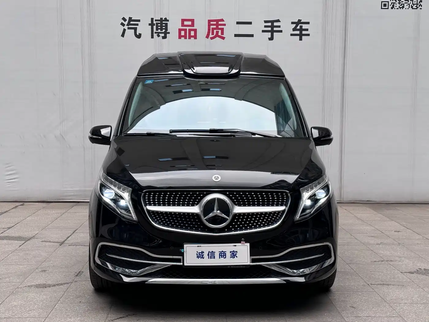 MERCEDES-BENZ V CLASS