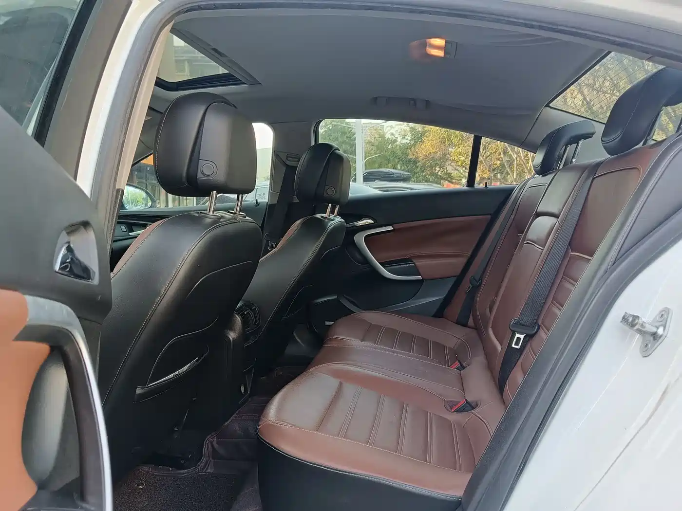 Buick Regal 2014 GS 2.0T Passion Sport Edition фото 8