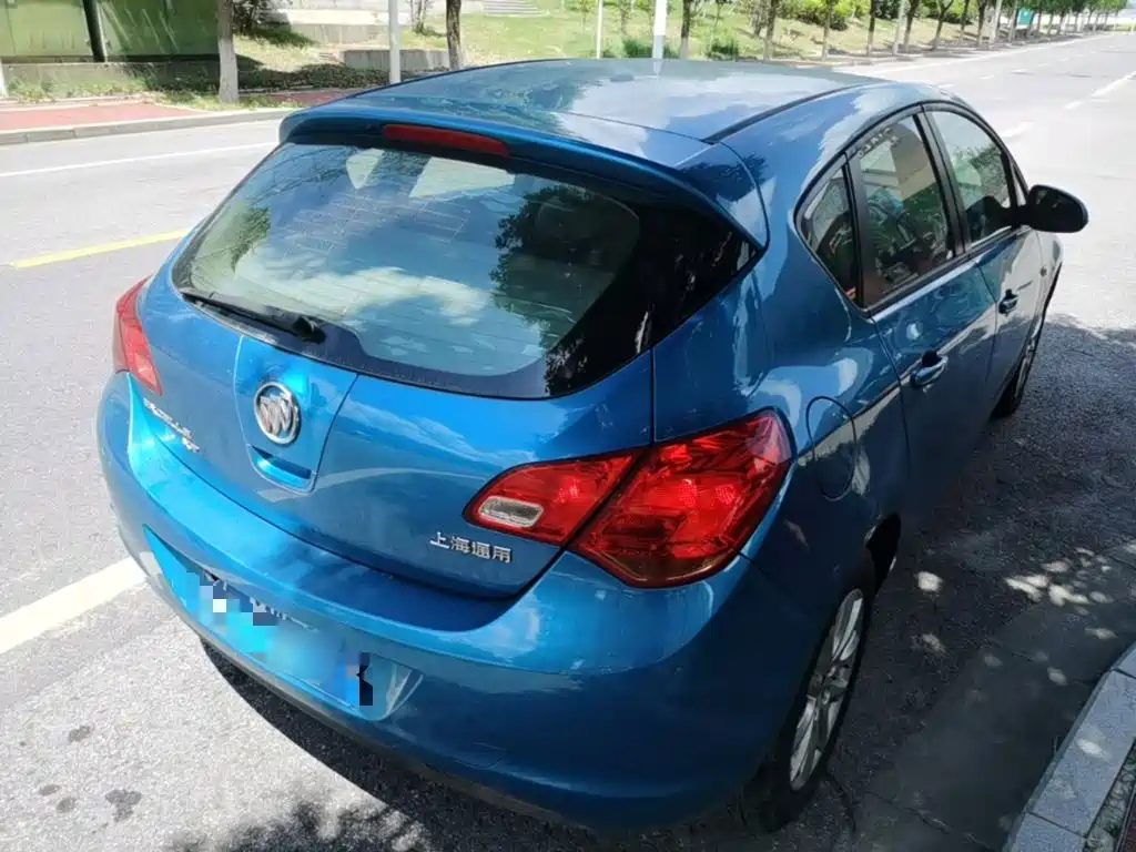 Фото 7 - Buick Excelle