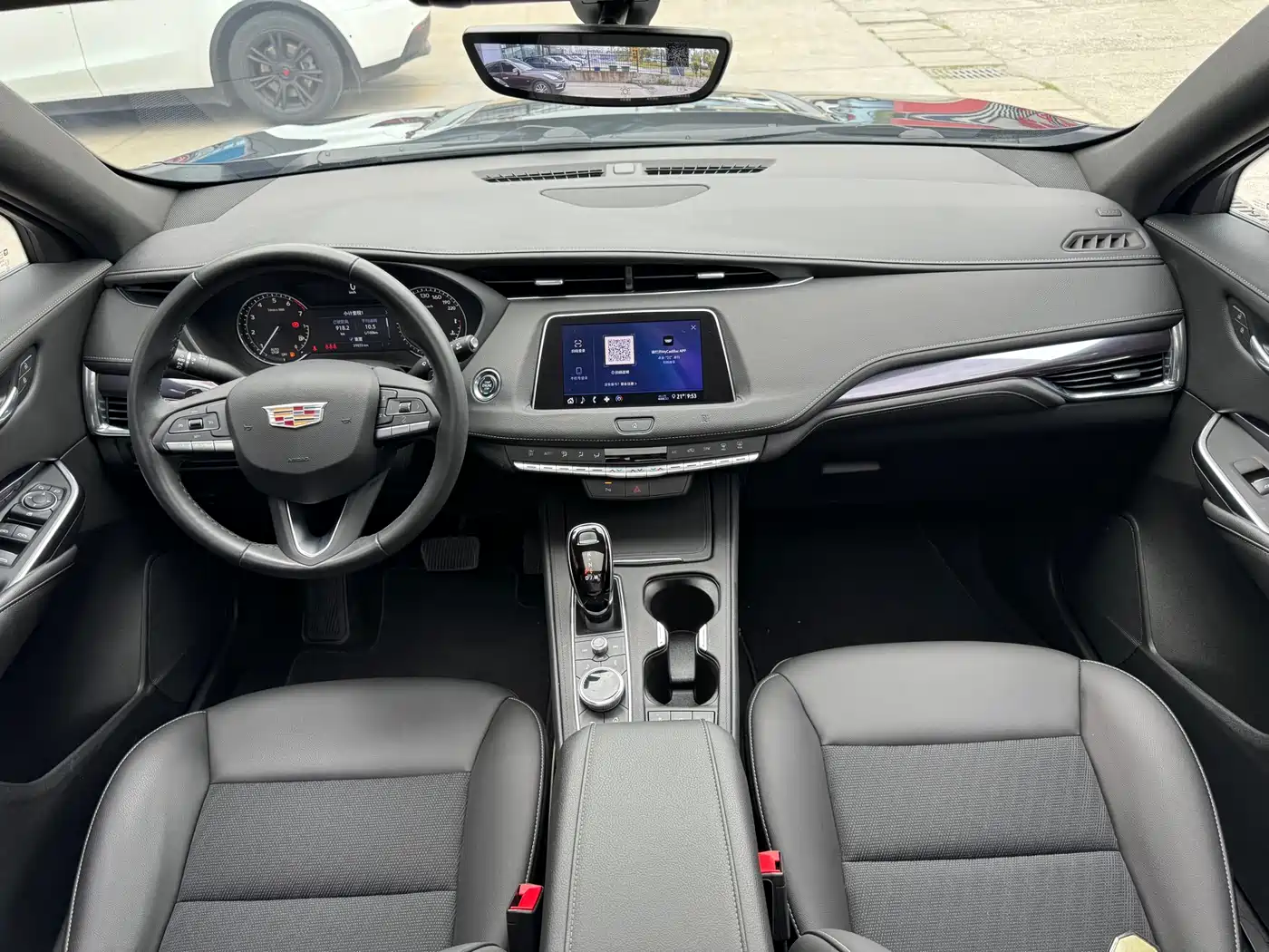 Cadillac XT4 2020 Facelift 28T 2WD Tech фото 6