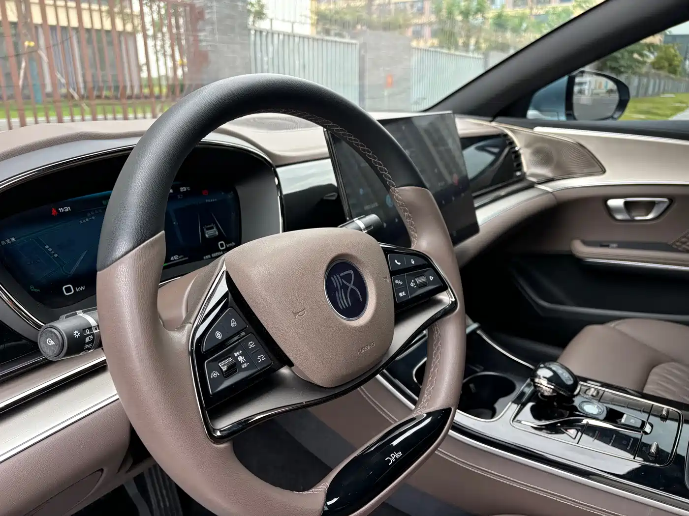 BYD Han 2023 EV Champion Edition 605KM FWD Premium фото 9