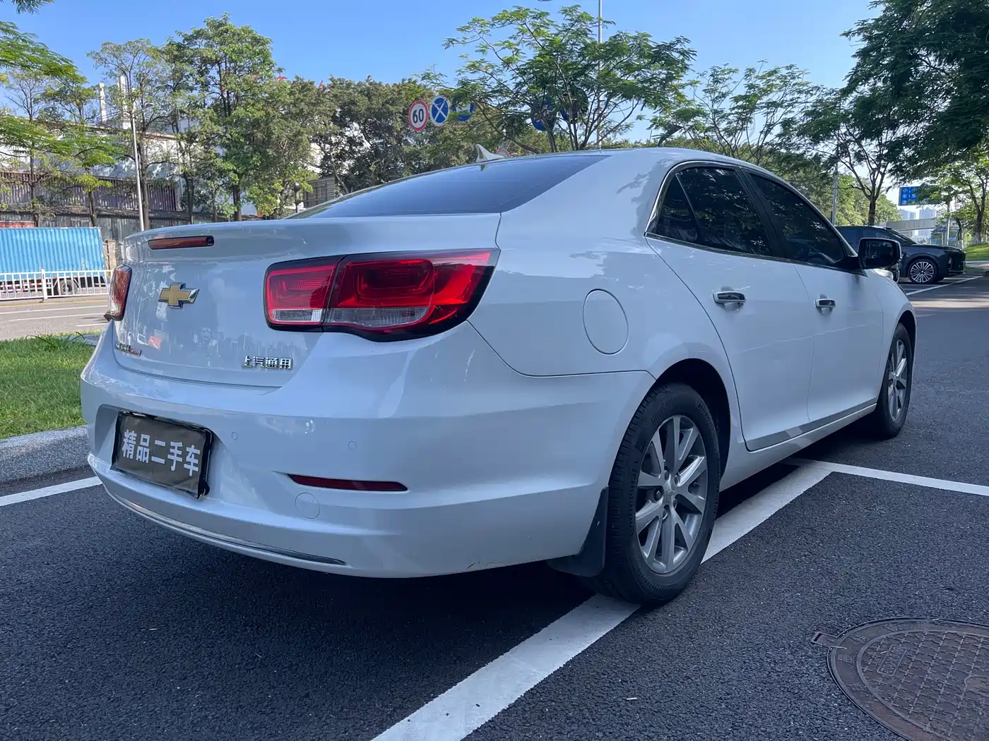 Chevrolet Malibu 2017 1.5T Automatic Luxury Edition фото 6