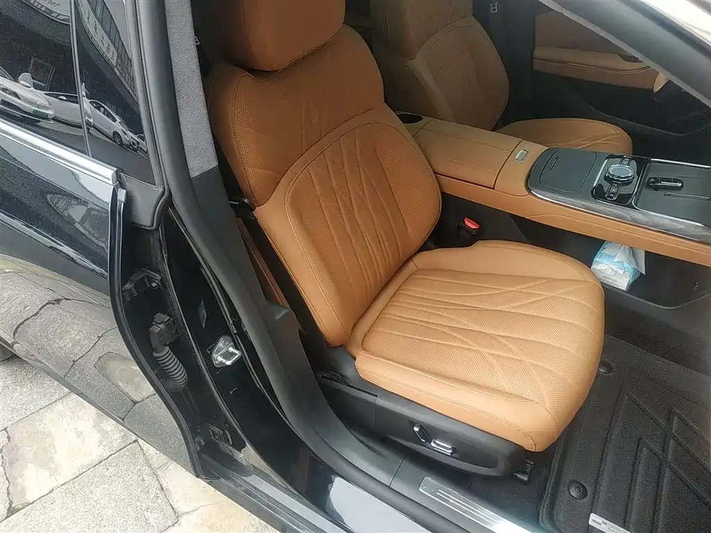 Geely Galaxy Galaxy Xingyao 8 2025 130km EM-P Starship Edition фото 20