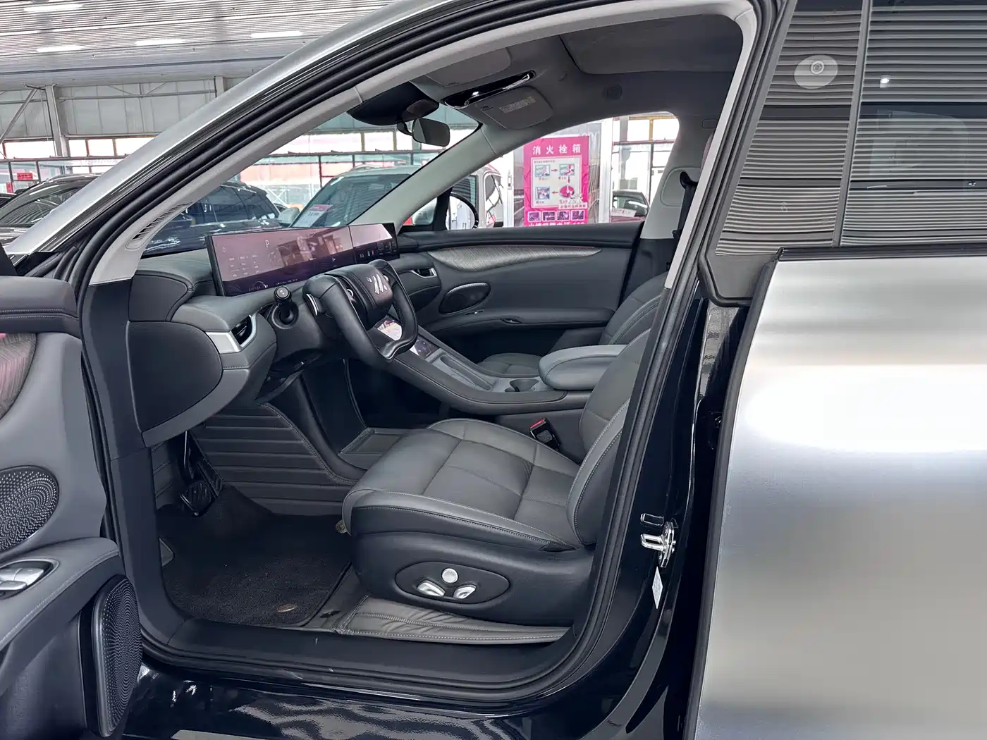 ZHIJI AUTOMOBILE ZHIJI LS6