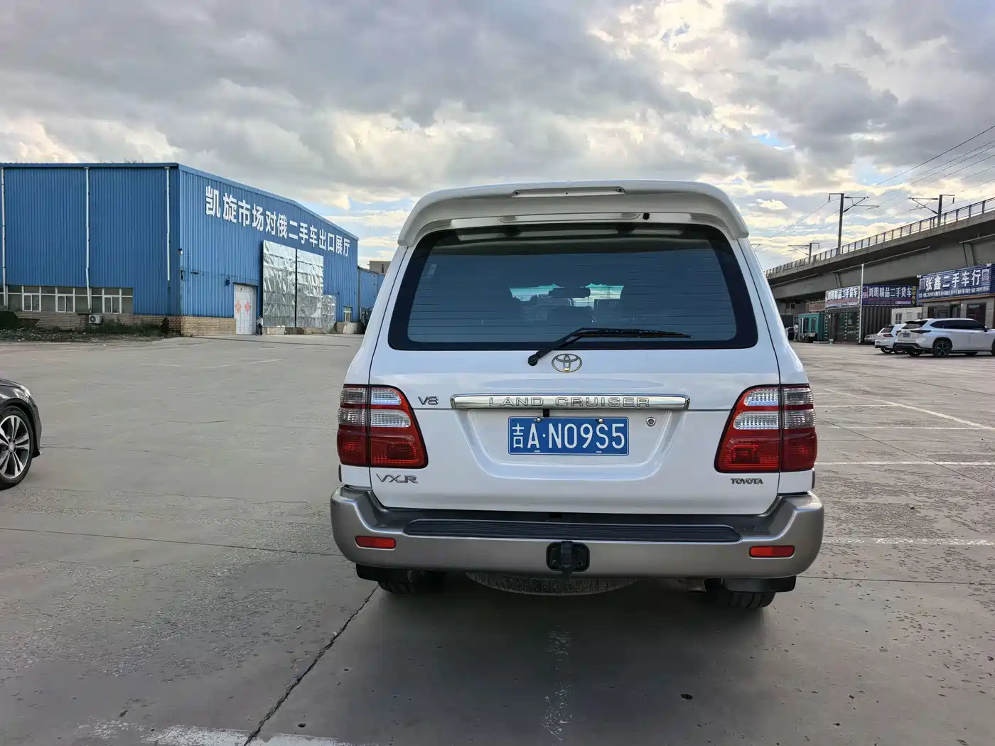 Toyota Land Cruiser (Import) 2003