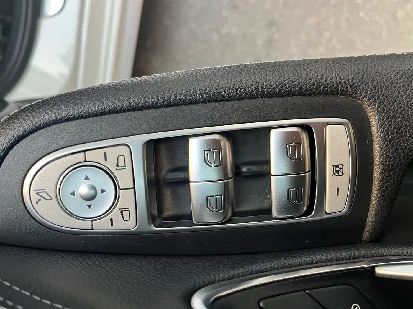 Mercedes-Benz C-Class 2018 C 180 L Fashion Sport Edition фото 19