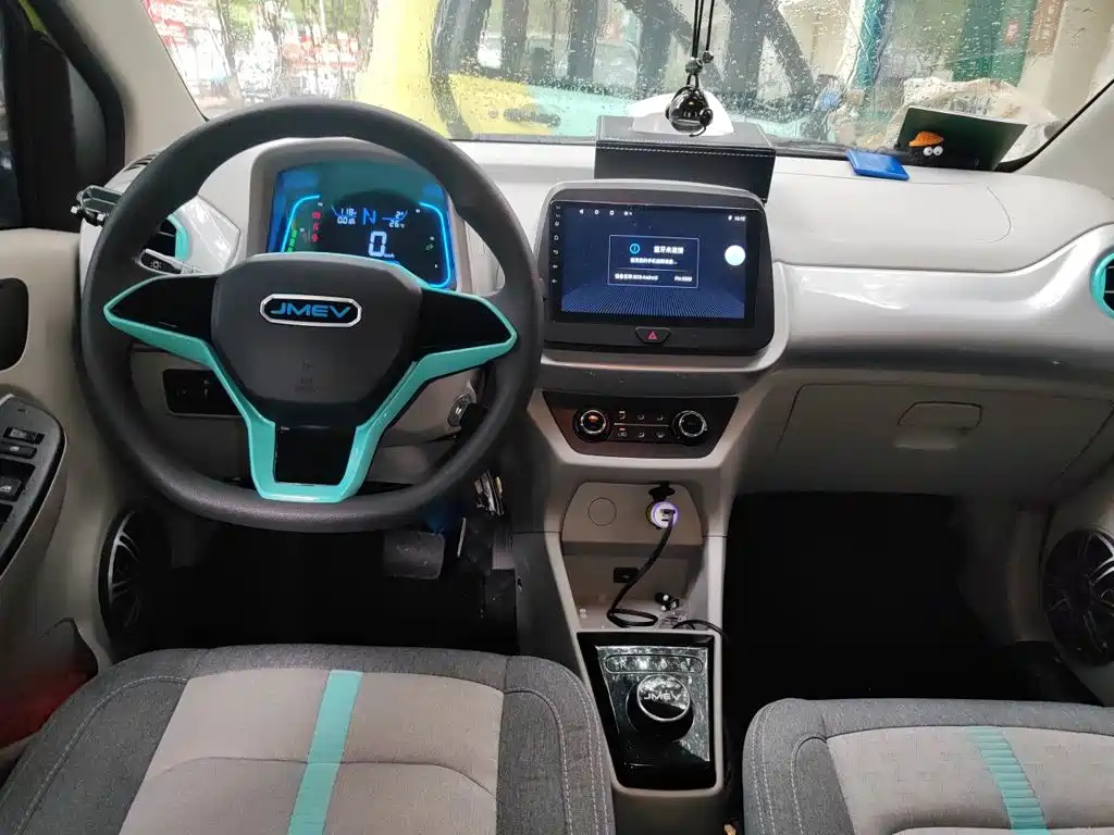 JMCG New Energy Little Kirin 2024 2023 Model Lucky Edition 201km Comfort