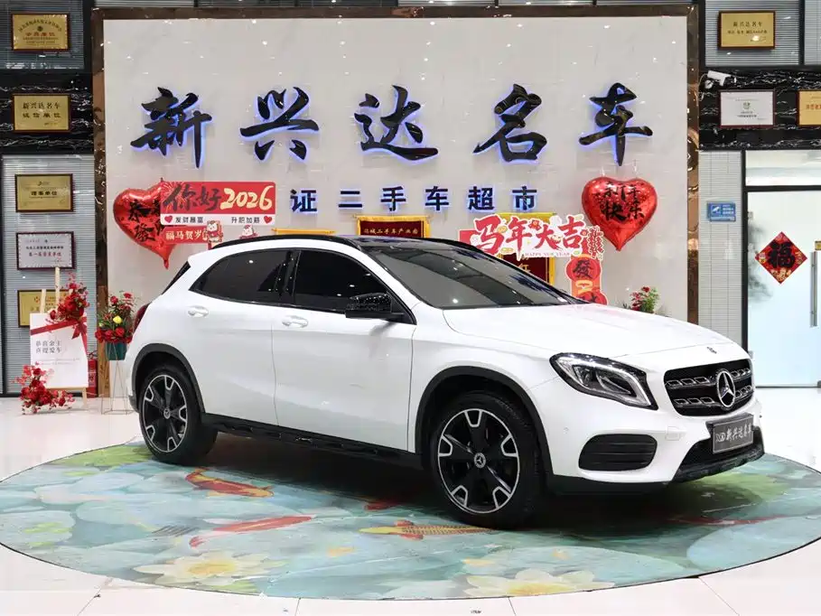 Mercedes-Benz GLA 2018 GLA 220 4MATIC Sport фото 3