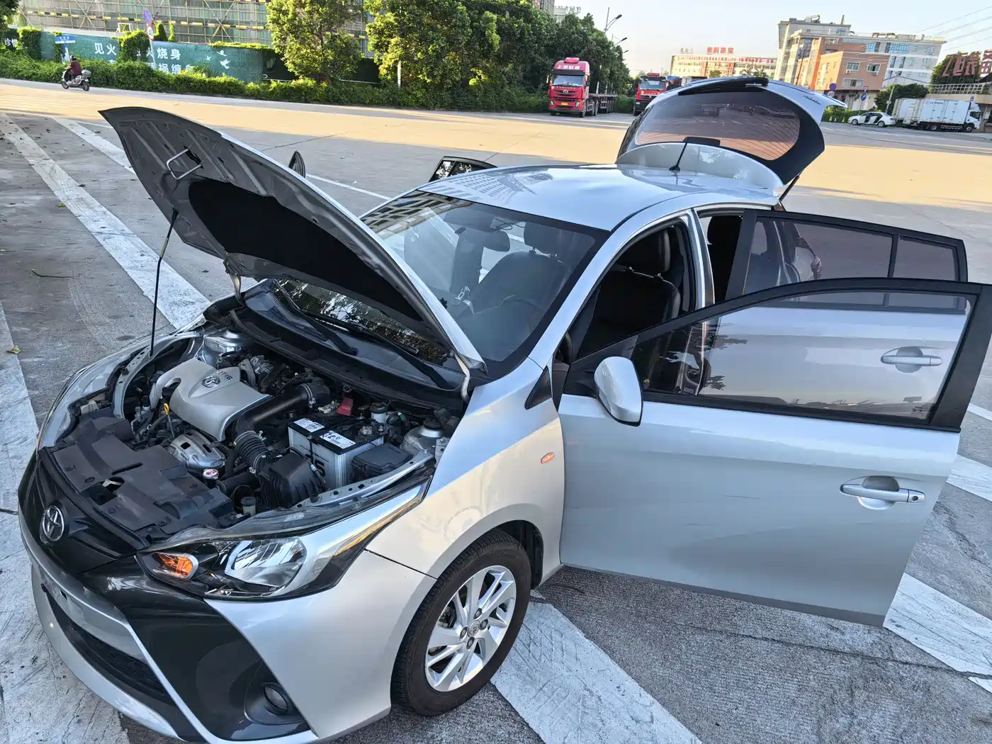 Toyota YARiS L Zhi Xuan 2019 1.5E CVT MeiDong Edition China VI фото 18
