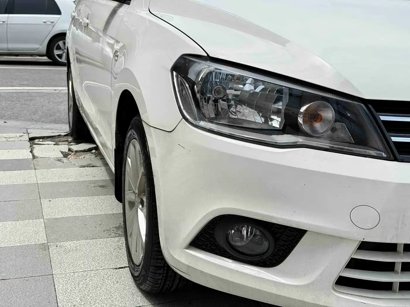 Volkswagen Jetta 2015 1.6L Auto Trend фото 2