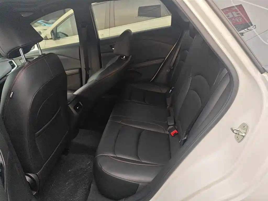 Chevrolet Monza 2019 RS 330T Automatic Thrill Edition China VI фото 16