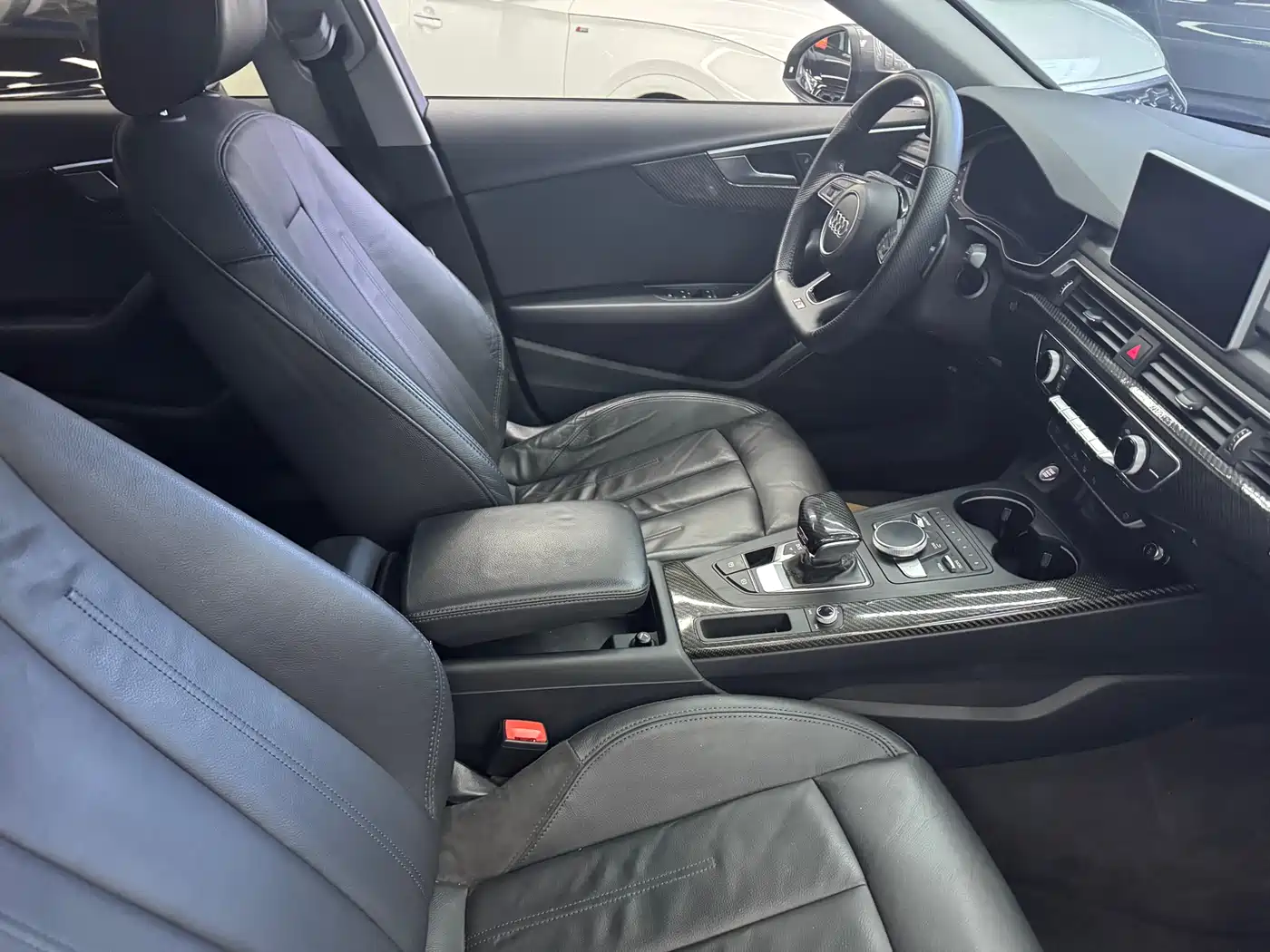 Audi A4L 2019 40 TFSI Fashion (China VI) фото 9
