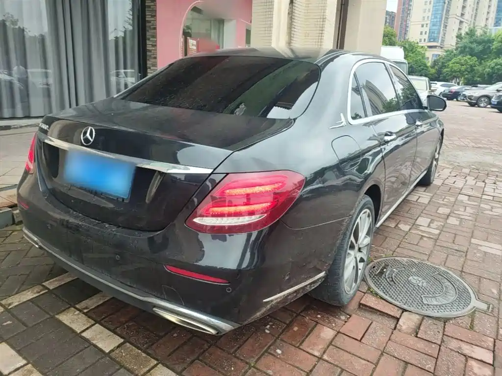 Mercedes-Benz E-Class 2016 E 300 L Fashion Type фото 7
