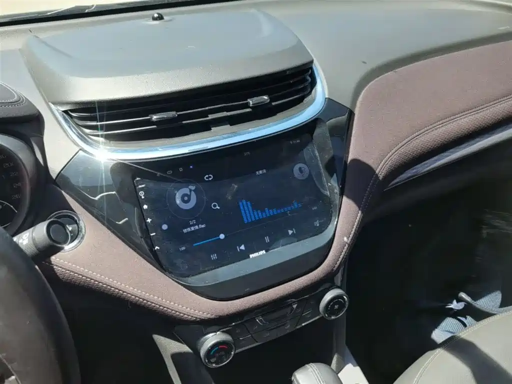 Chevrolet Malibu 2018 530T Automatic Luxury Edition фото 13