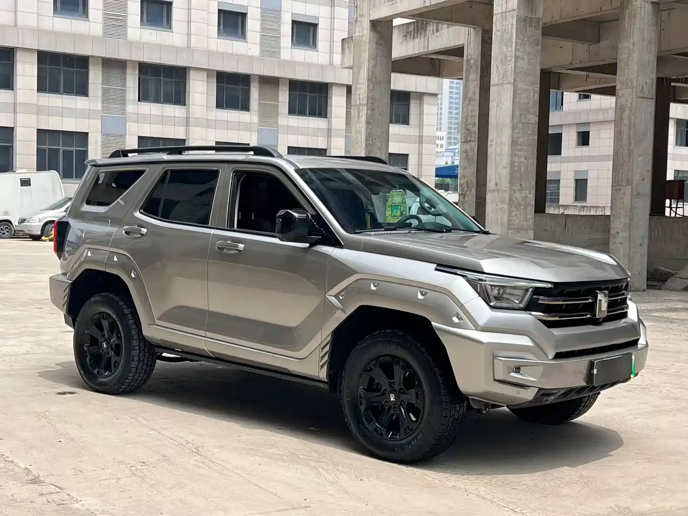 Tank 400 New Energy 2023 Hi4-T Super Edition фото 3