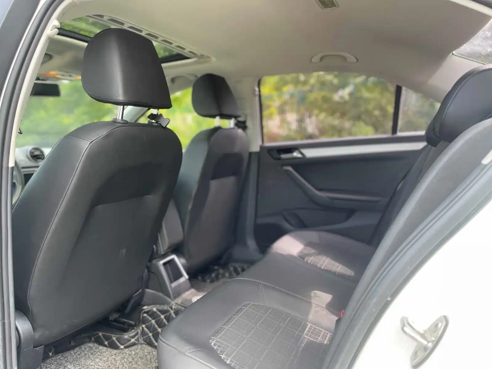 Фото 6 - Volkswagen Jetta