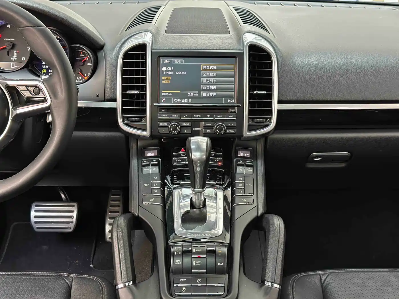 Porsche Cayenne 2015 Cayenne 3.0T фото 14