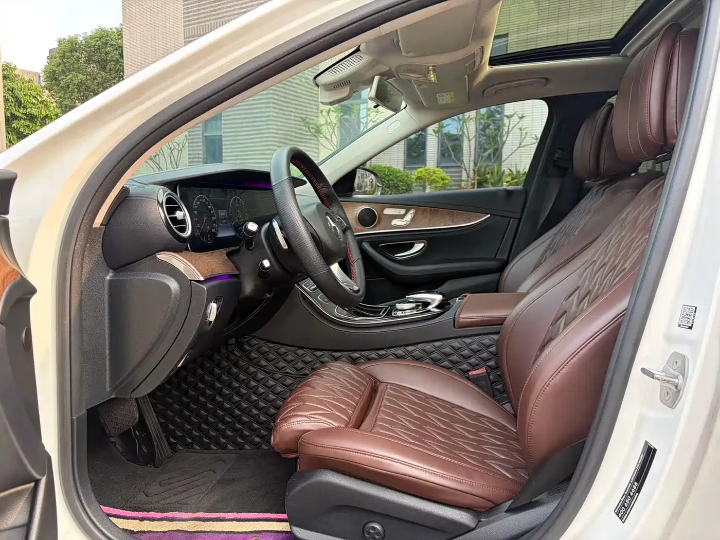 Mercedes-Benz E-Class 2017 E 200 L 4MATIC фото 4