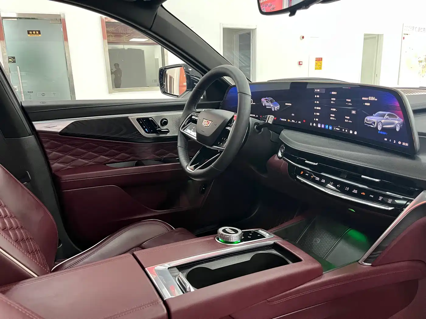 Cadillac CT6 2025 2026 Model 28T Flagship Edition