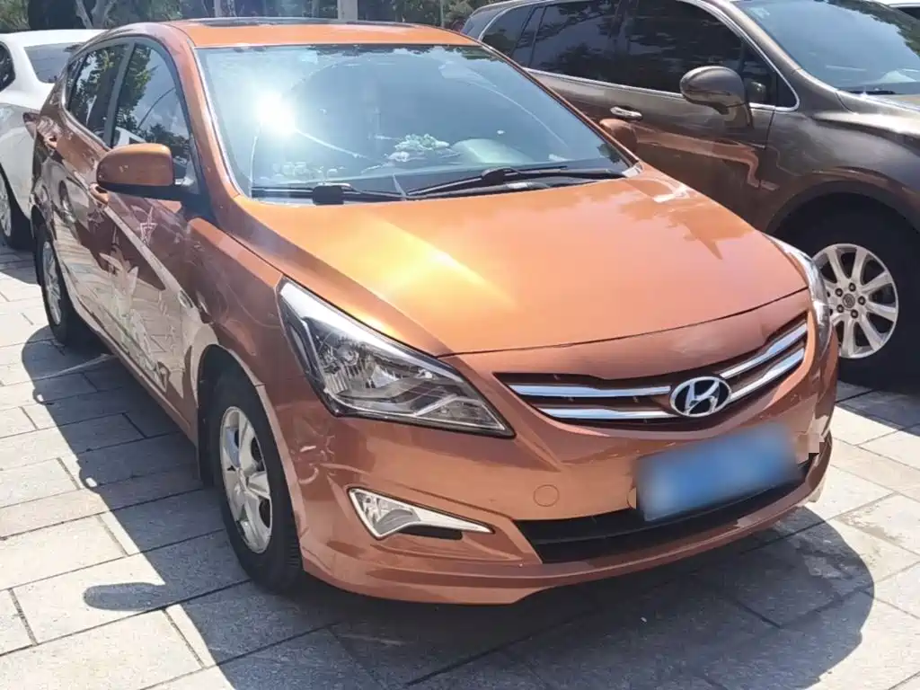 Hyundai Reina 2015 2014 Model 1.4L Automatic GLX