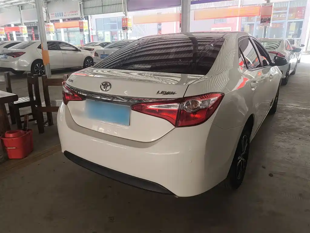 Toyota Levin 2016 1.6G CVT Elite Edition фото 9