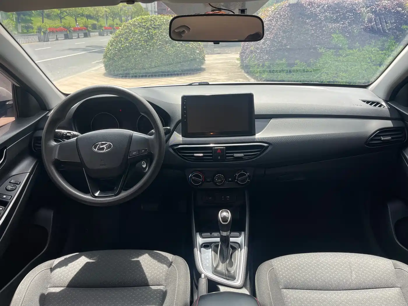Hyundai Elantra 2018 1.6L Auto Joy GL (China V) фото 5
