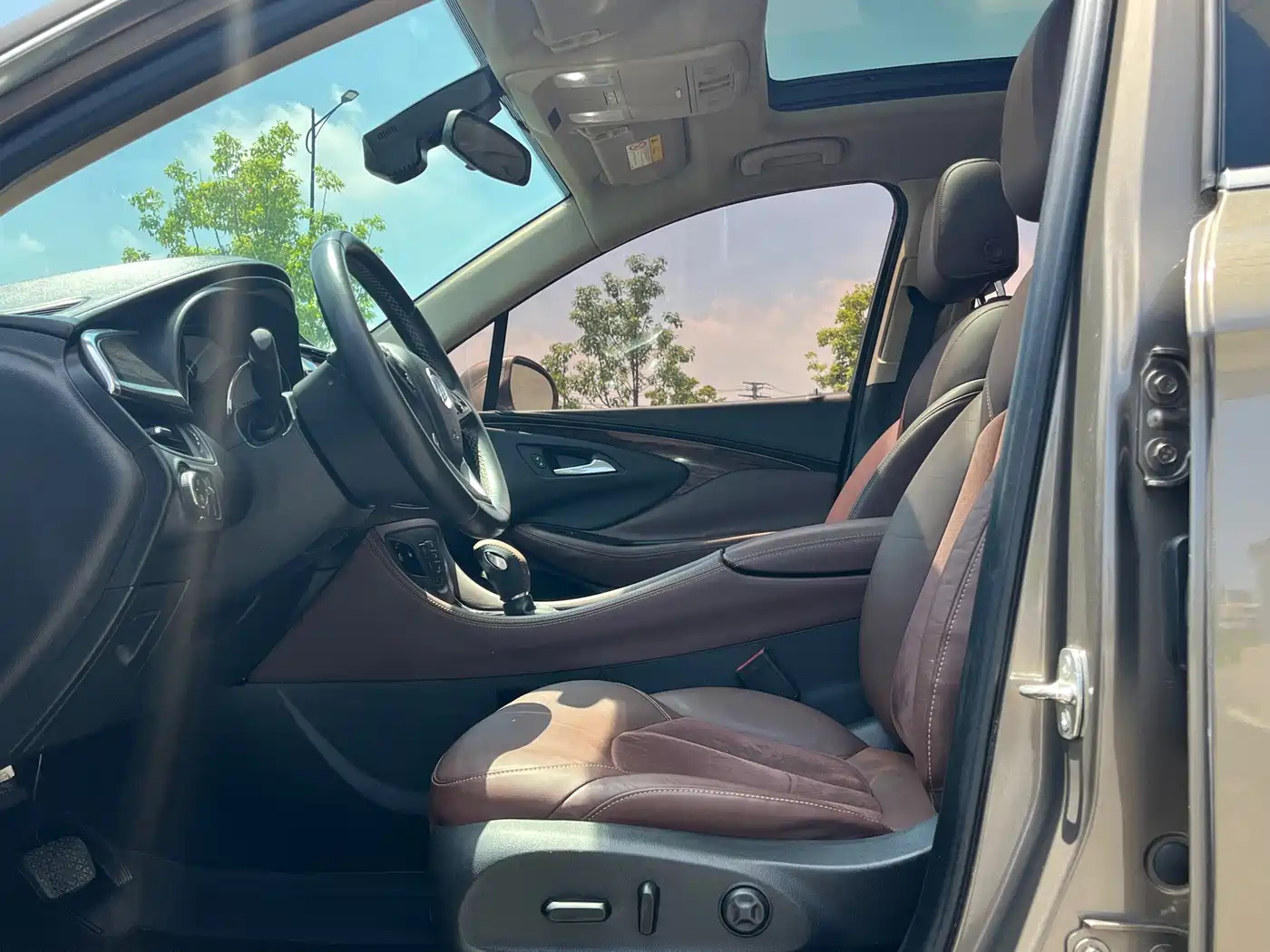 Фото 11 - Buick Envision Plus