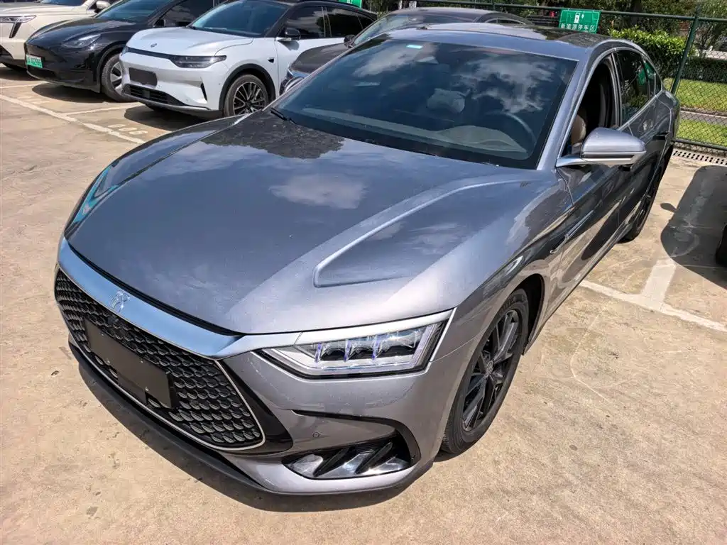 BYD Han 2022 DM-i 121KM Premium Edition