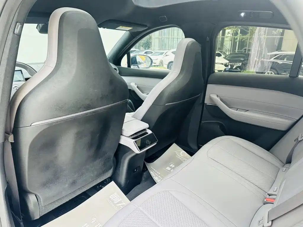 NIO EC6 2024 2023 75kWh