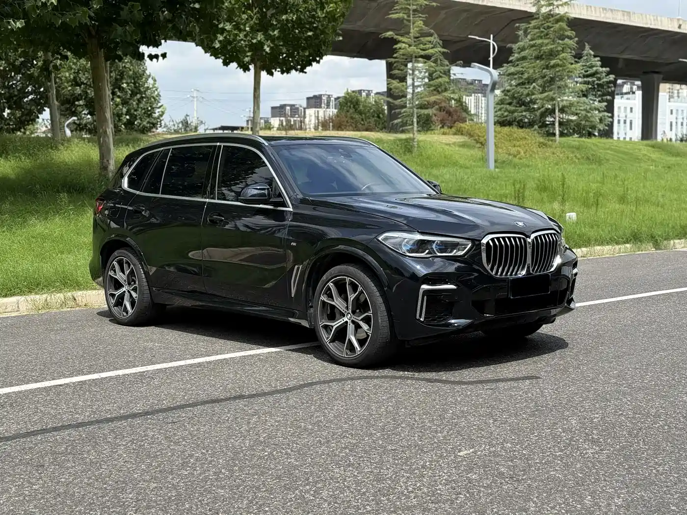 Фото 2 - BMW X5