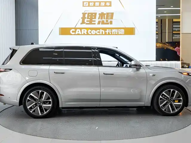 Li Auto Li Xiang L9 2022 Max — фото 4