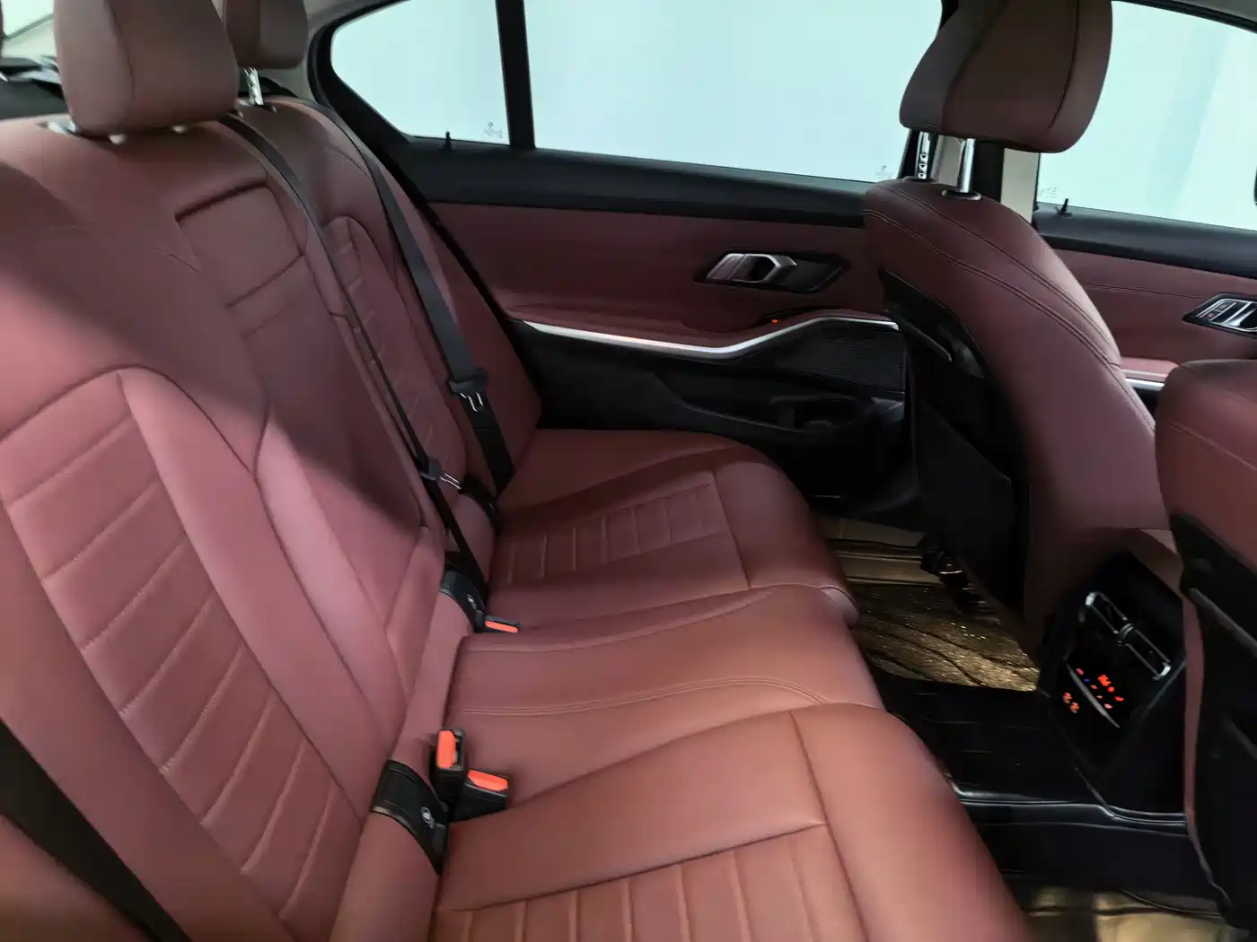 BMW 3 Series 2021 Facelift 320Li M Sport Package фото 15