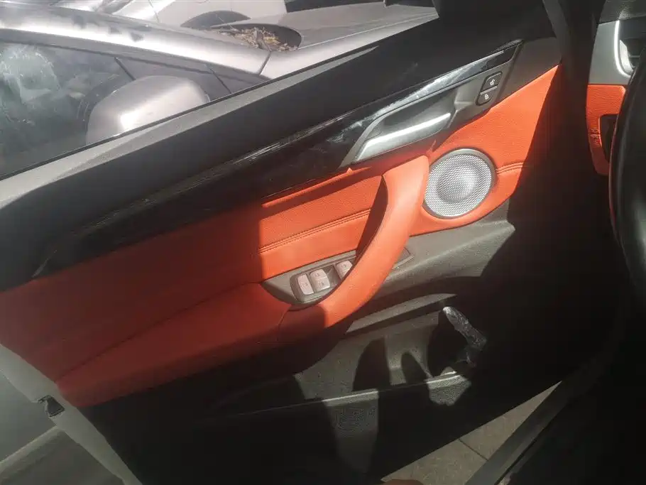 BMW X2 2023 sDrive25i M Sport Shadow Edition фото 7