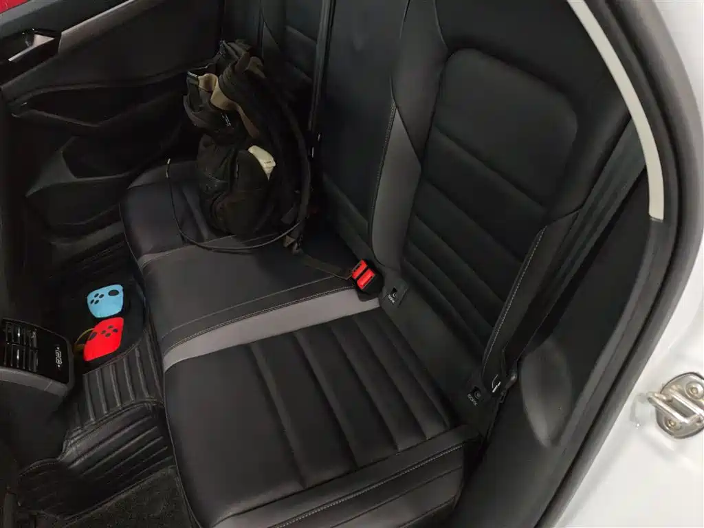Volkswagen Sagitar 2021 280TSI DSG Comfort Smart Connect Edition фото 17