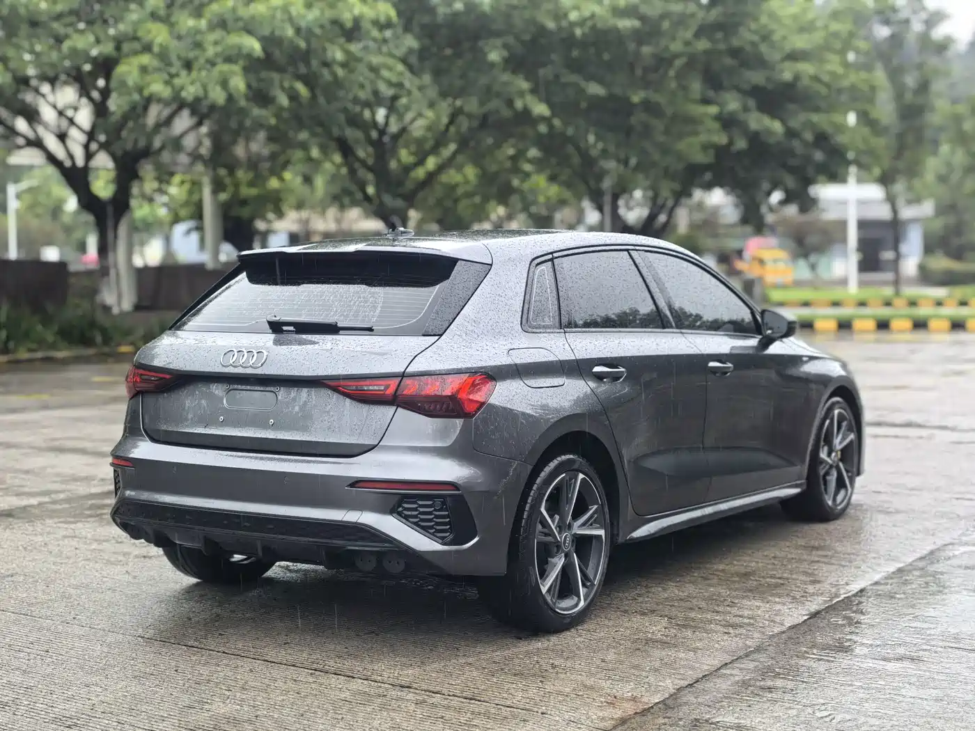 Фото 5 - Audi A3