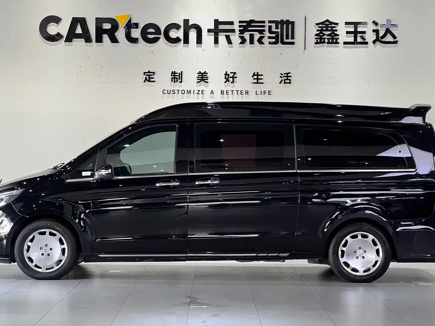 Mercedes-Benz Vito 2018 2.0T Elite Edition 7-seater China VI фото 4