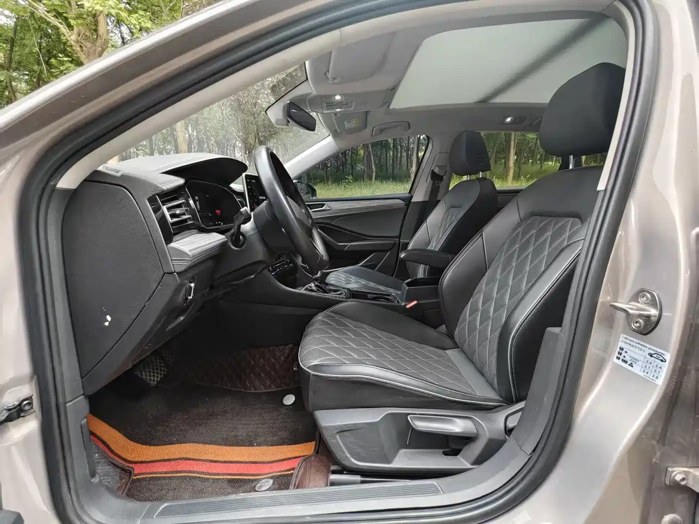 Volkswagen Sagitar 2023 Model Year 200TSI DSG Surpass Edition фото 4